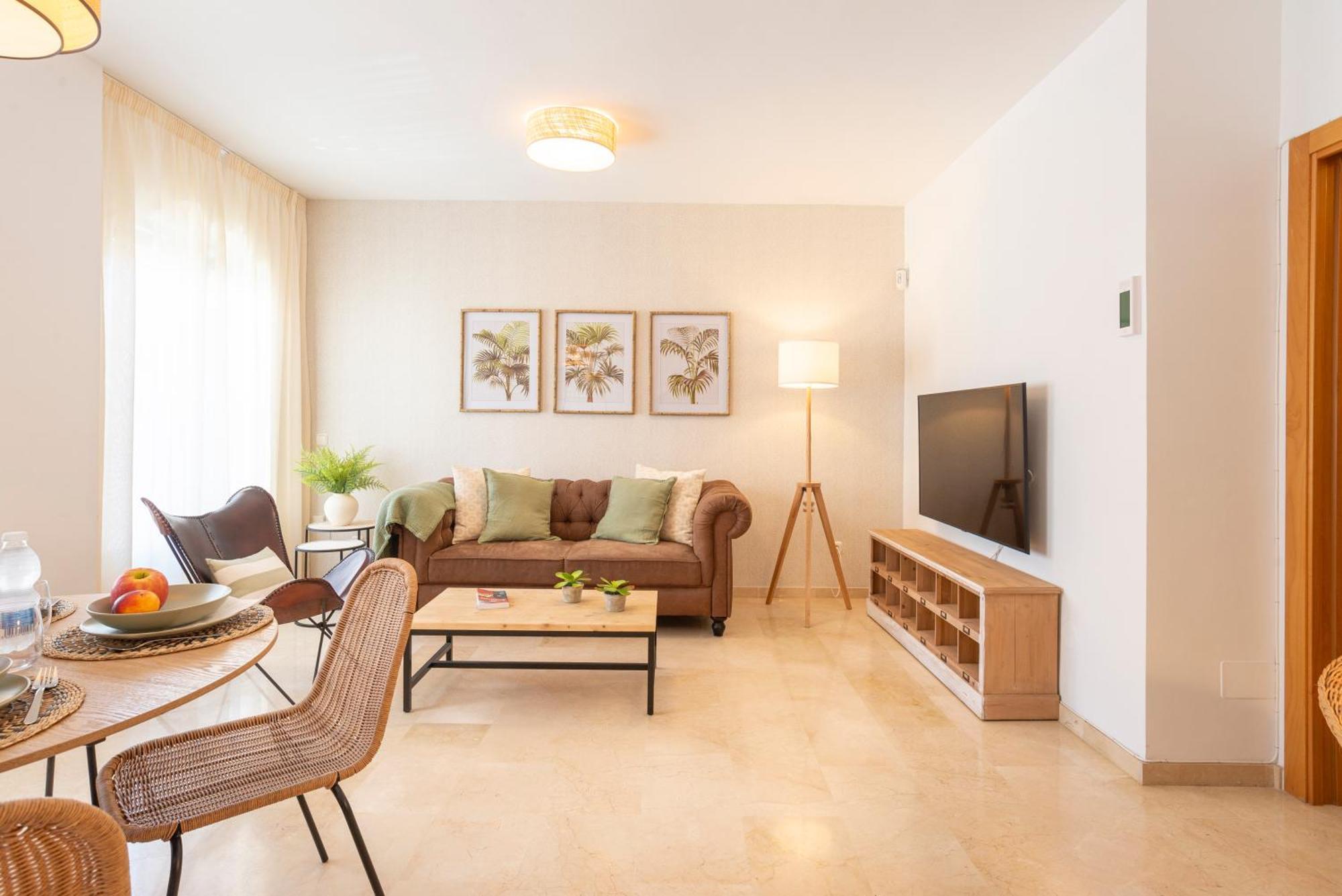 Apartment & Pool In Malaga City Center Екстериор снимка